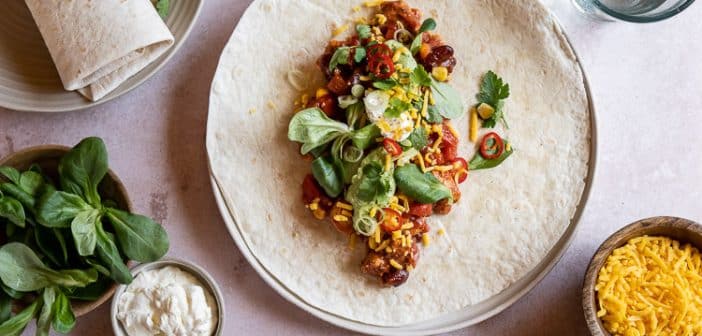 burrito met kip, burrito's met kip, mais, kidneybonen, wraps met kip, Mexicaanse wraps met kip, recept, gevulde wraps met kip