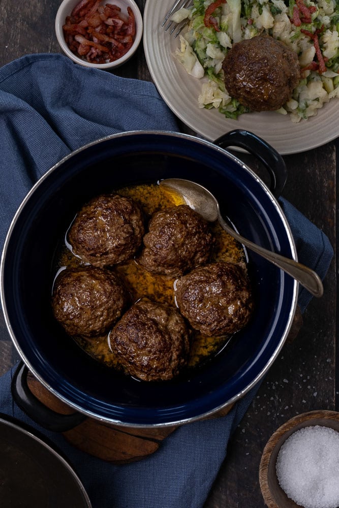 gehaktballen, gehaktballen maken, recept, Oud Hollands, oma's recept, de lekkerste gehaktballen