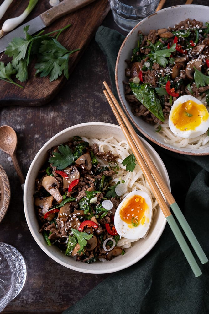 ramen noedels, ramen noodles, noedels recept, Japanse noedels, met gehakt en spinazie, platte noedels, recepten