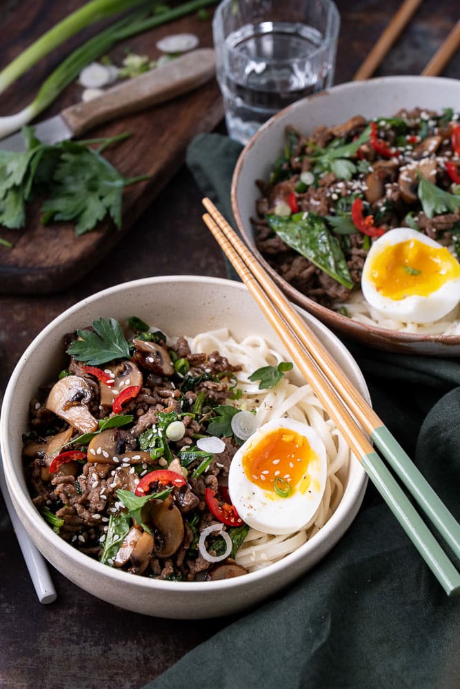 ramen noedels, ramen noodles, noedels recept, Japanse noedels, met gehakt en spinazie, platte noedels, recepten