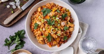 Jambalaya met kip en chorizo, kip jambalaya recept, makkelijk wereldgerecht, wereldgerechten recepten, eenpansgerecht, kip met rijst en chorizo, paella