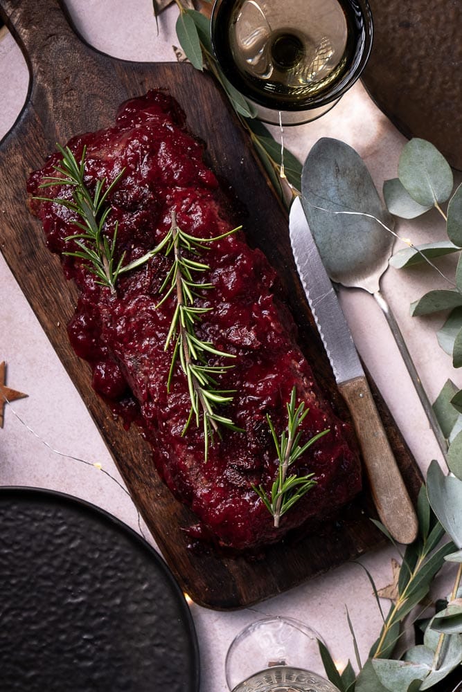 vegetarisch gehaktbrood, linzenbrood, hartig linzenbrood met kidneybonen, rode biet en kastanjechampignons, vegetarisch 'gehakt', lentil loaf, vegetable loaf, meatless meat loaf